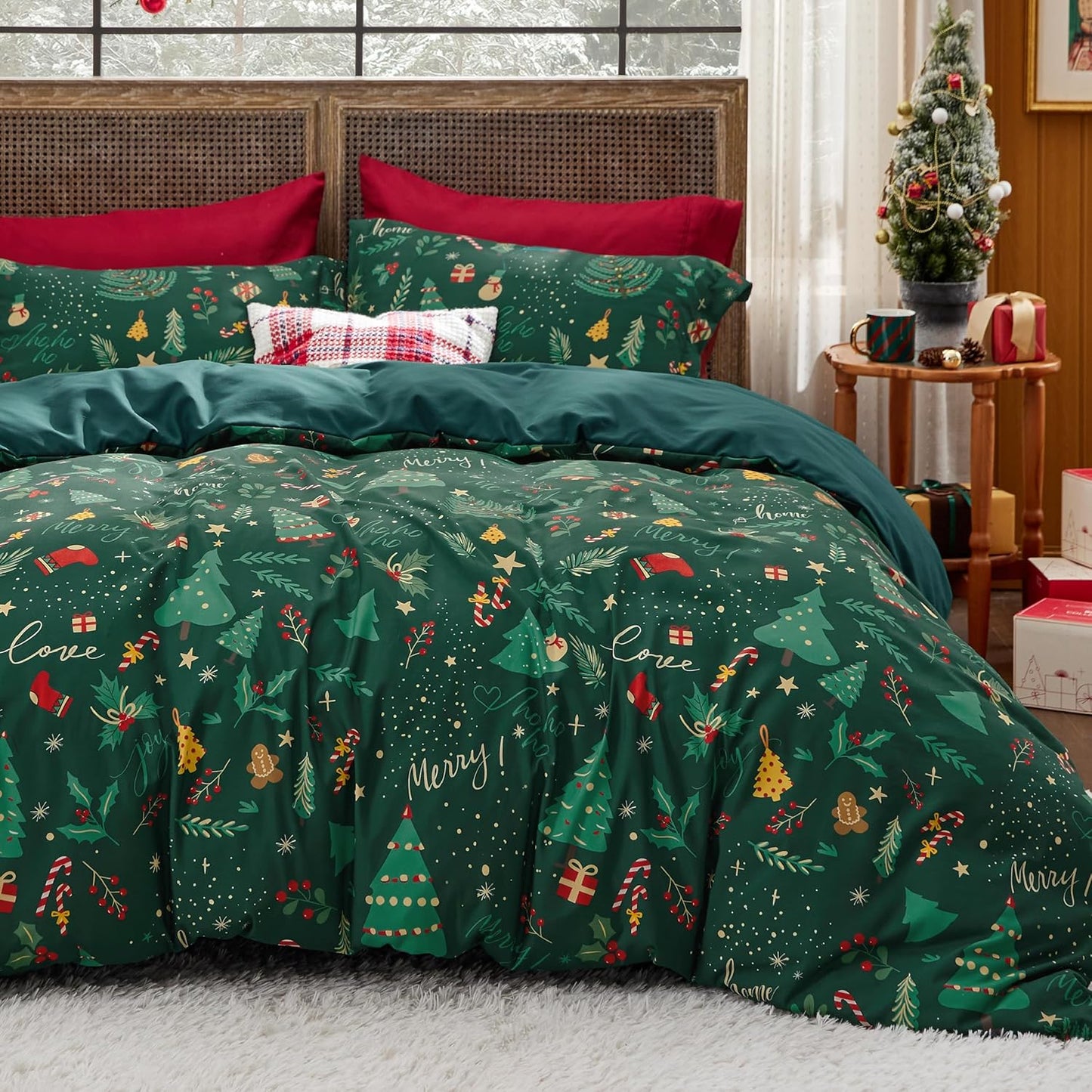 Christmas Duvet Cover Queen - Reversible Buffalo Check Printed Plaid - Includes 1 Duvet Cover and 2 Pillow Shams - Reindeer Design - Queen Size