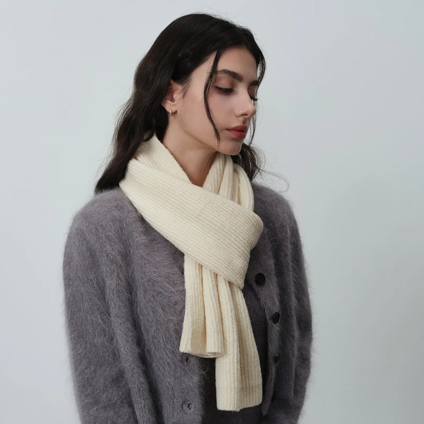 New Warm Knitted Wool Blended Scarf for Autumn Winter Comfort