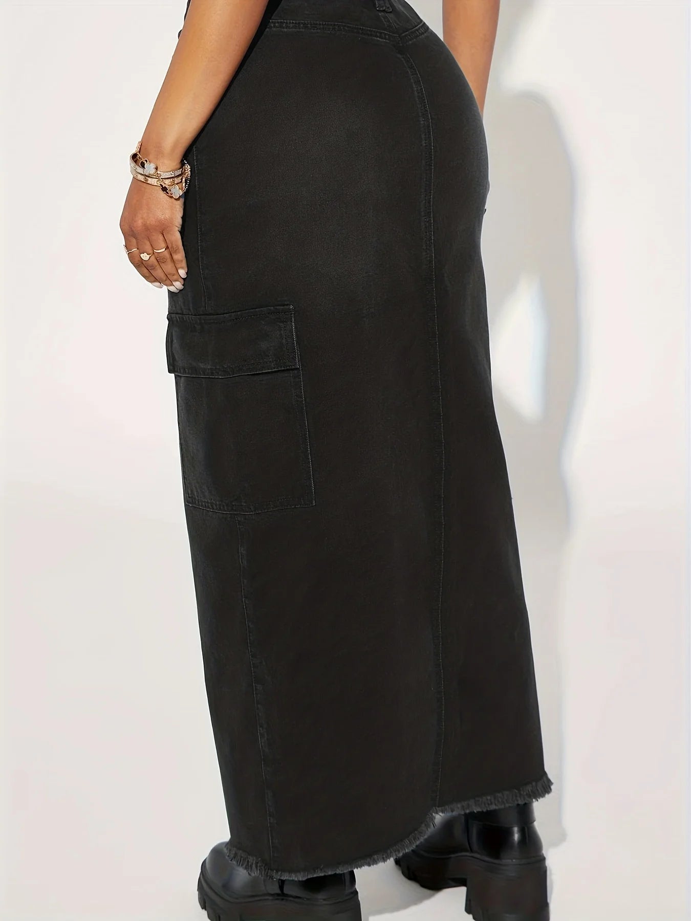 Amy Fashion - Black Flap Pockets Denim Midi Skirt Raw Hem Distressed Washed Cargo Denim Skirt Jean