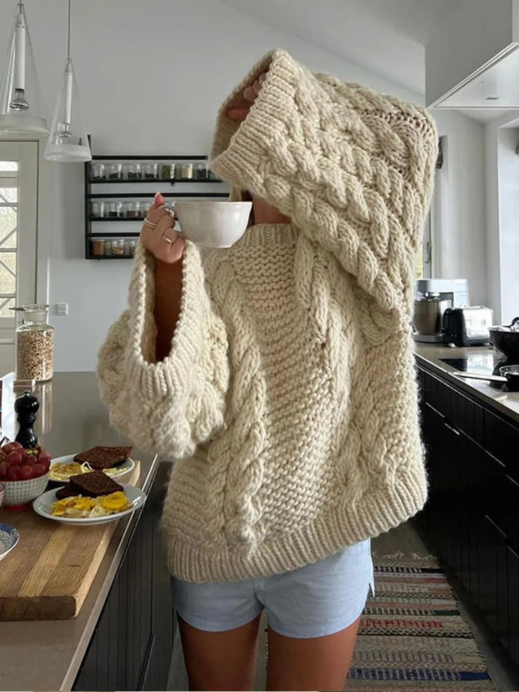 Elegant Women's Fried Dough Twists Casual Fashion Long Wide Sleeved Sweater