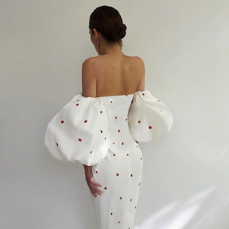 Amy Fashion - Sexy Strawberry Dot Off The Shoulder Bodycon Dress