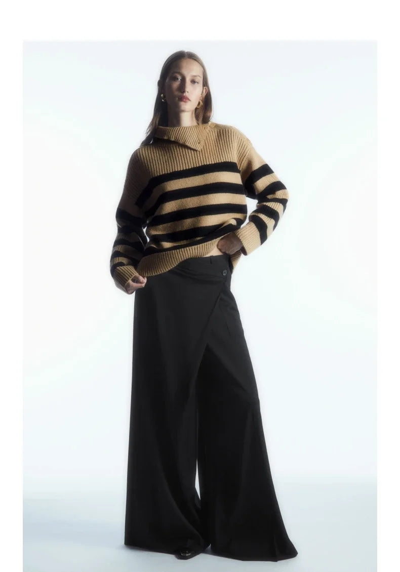 2024 Autumn New Style Standard One-shoulder Button-striped Casual Chic Sweater