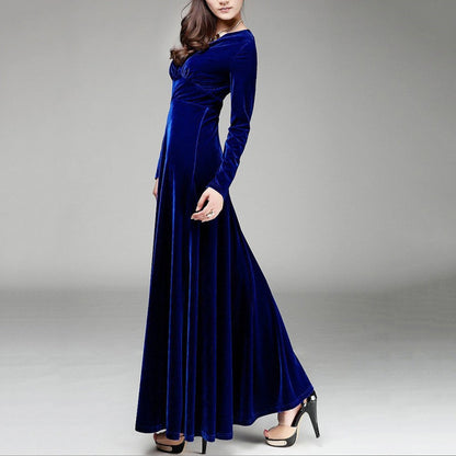 Amy Fashion - V Neck Pleated Velvet Banquet Maxi Dress