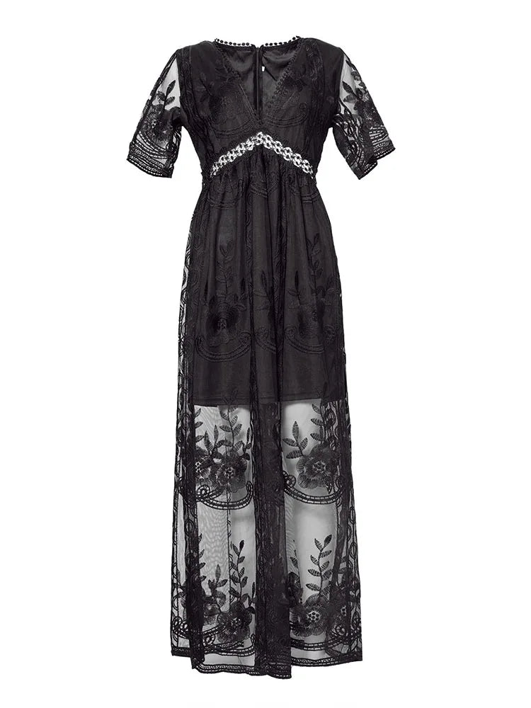 Amy Fashion - Loose Embroidery White Lace Maxi Boho Dress