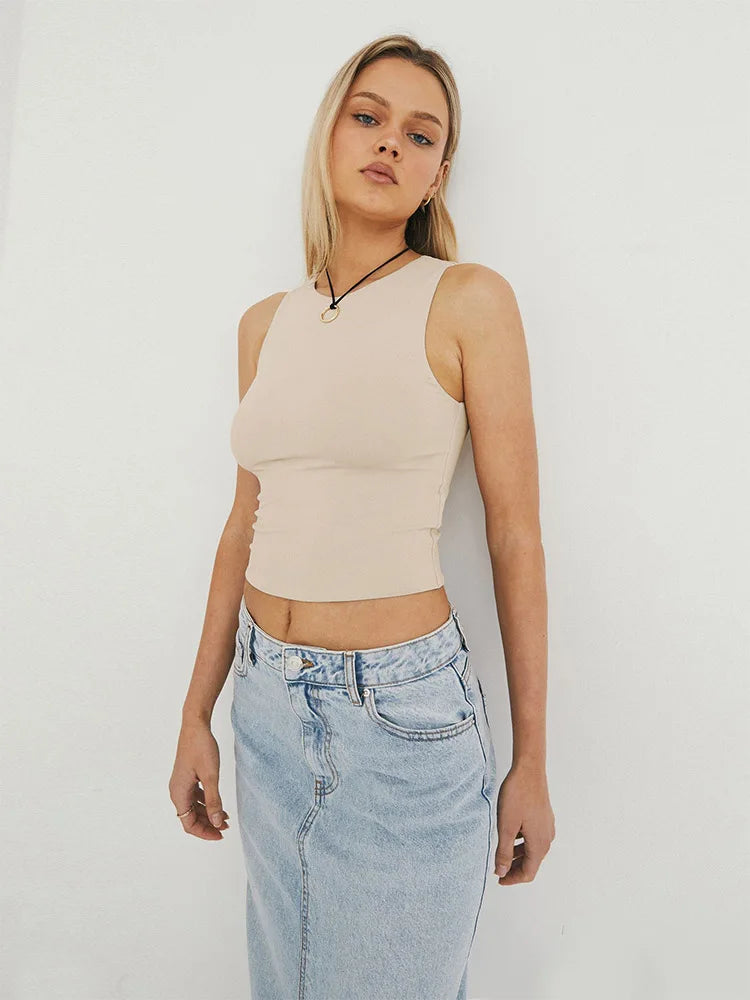 Tight Bottomed Round Neck Sleeveless Racerback Crop Top