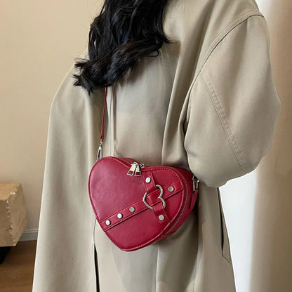 Red Leather Heart Shaped Vintage Chain Rivet Y2K Small Bag PU