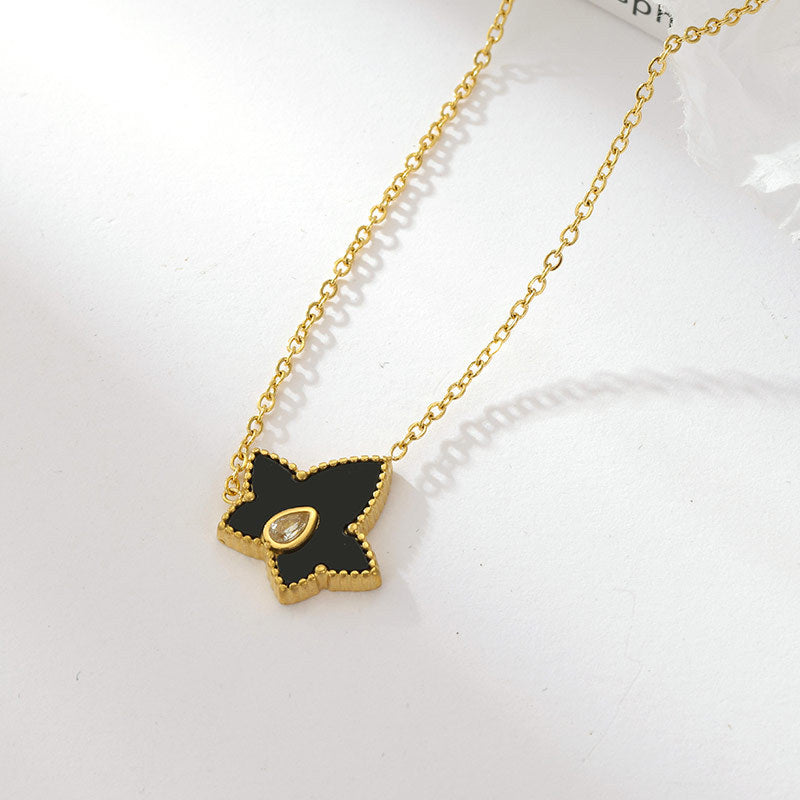 Retro Personalized Pentagonal Heart Clavicle Necklace